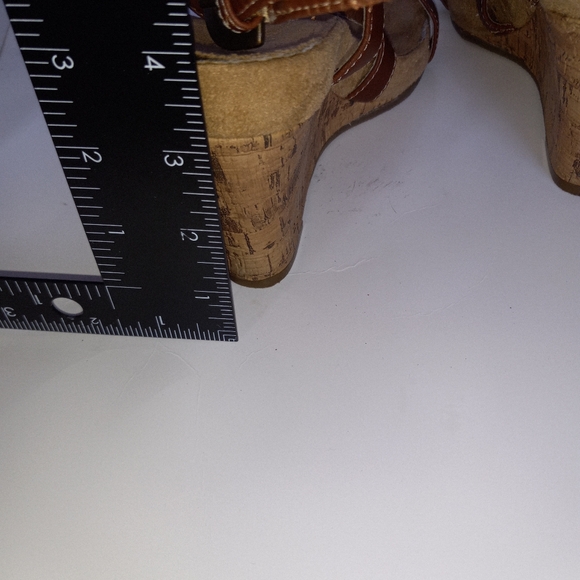 MERONA 4 in. Wedge 7.5 brown strappy sandal with cork look wedge 90's - Picture 4 of 7